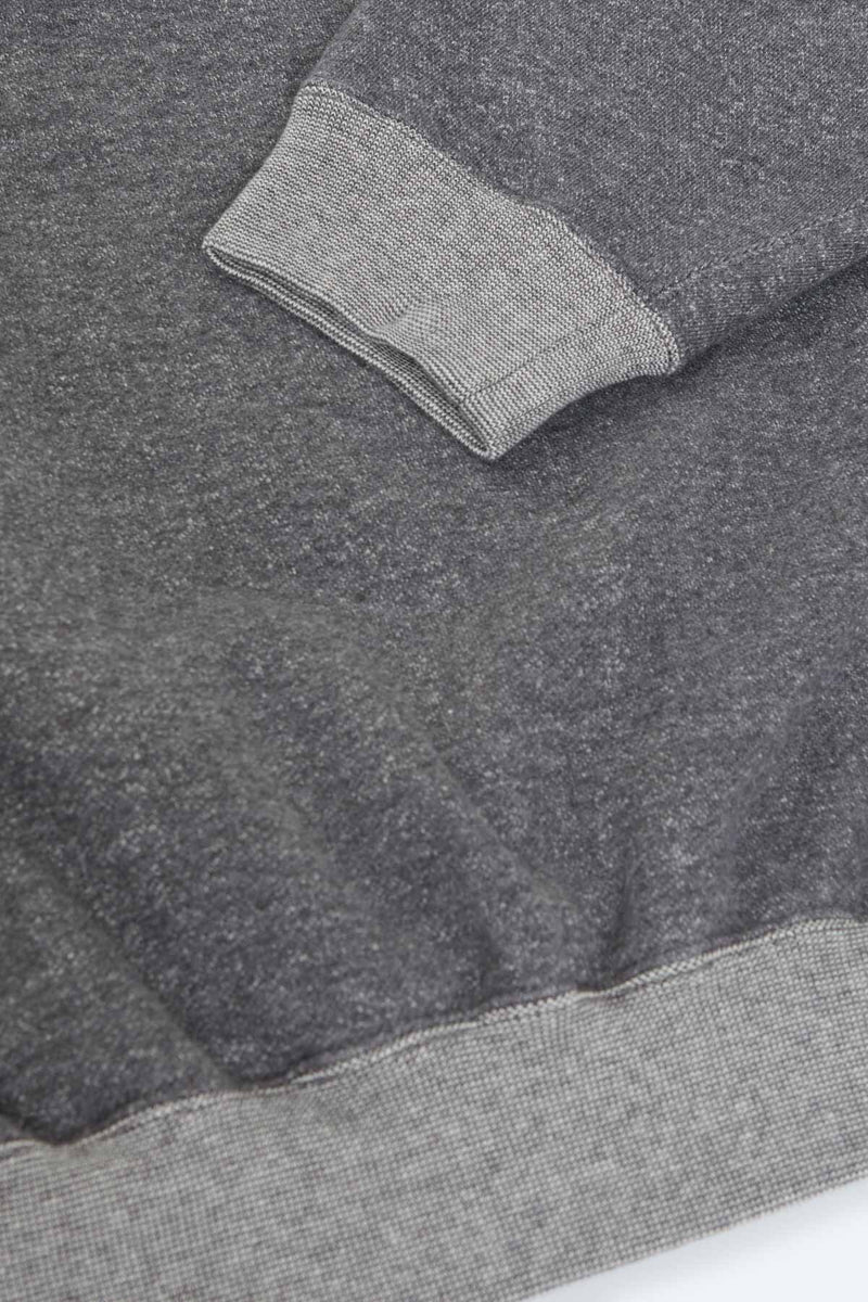 Maglia lavorata a trama fitta