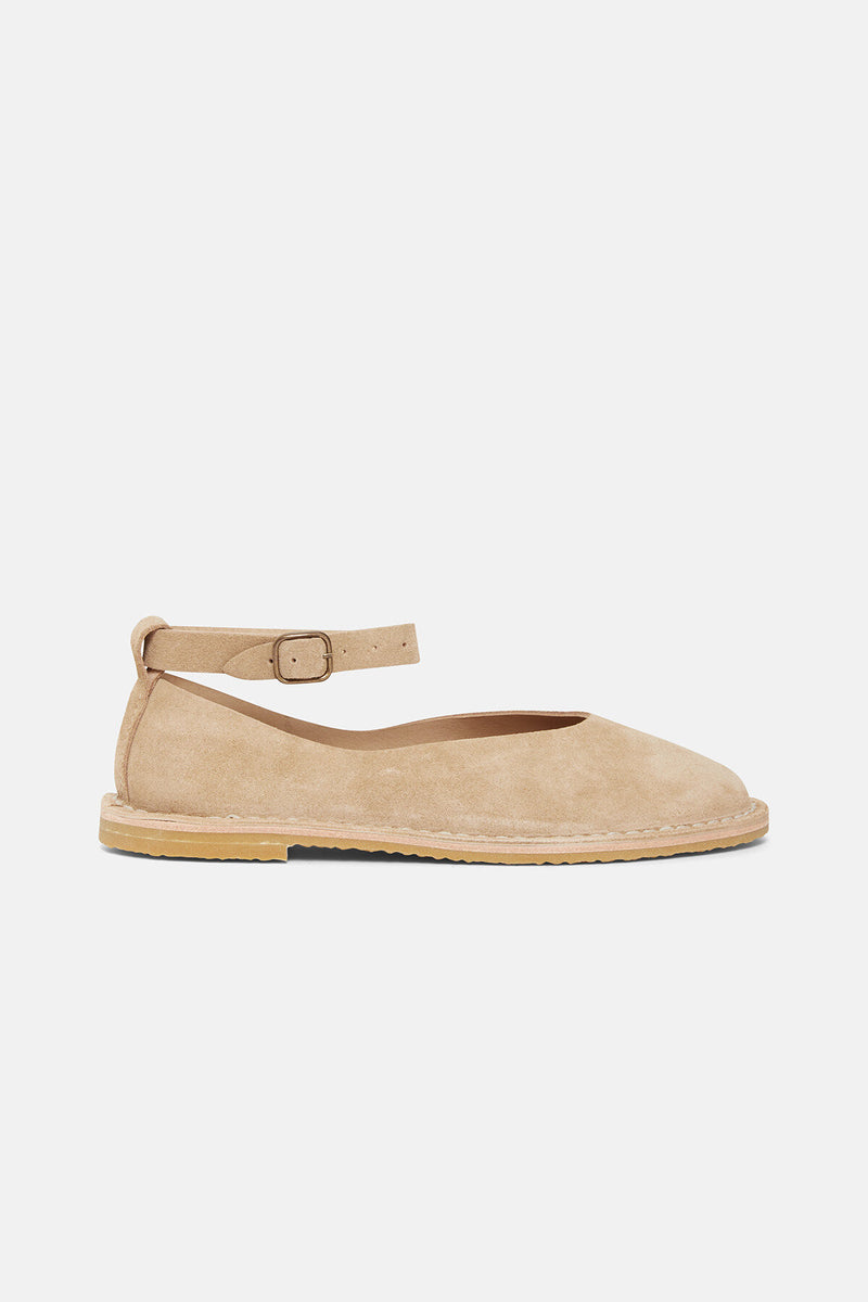 Artisanal Pumps