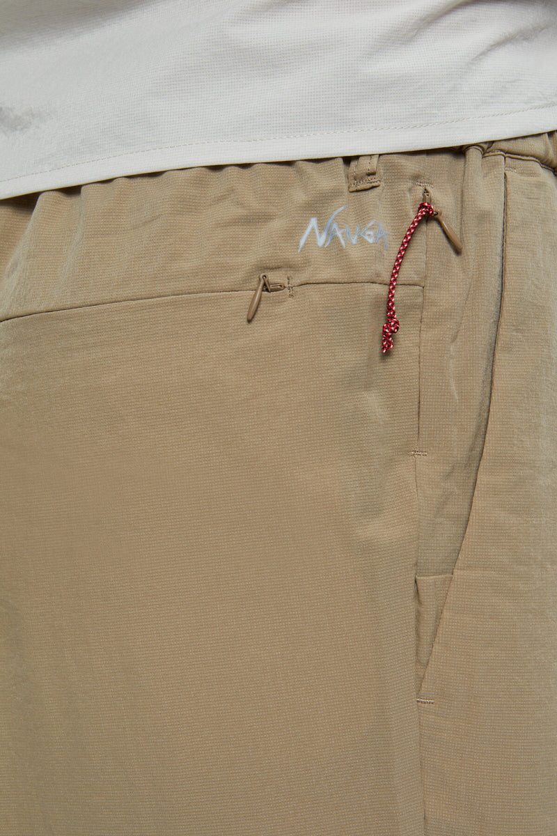 Tuck Dot Air cargo trousers