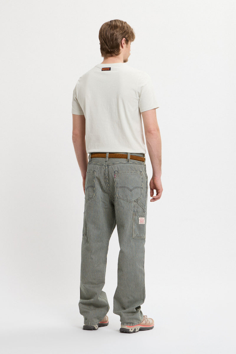 568™ Loose Straight Carpenter Jeans