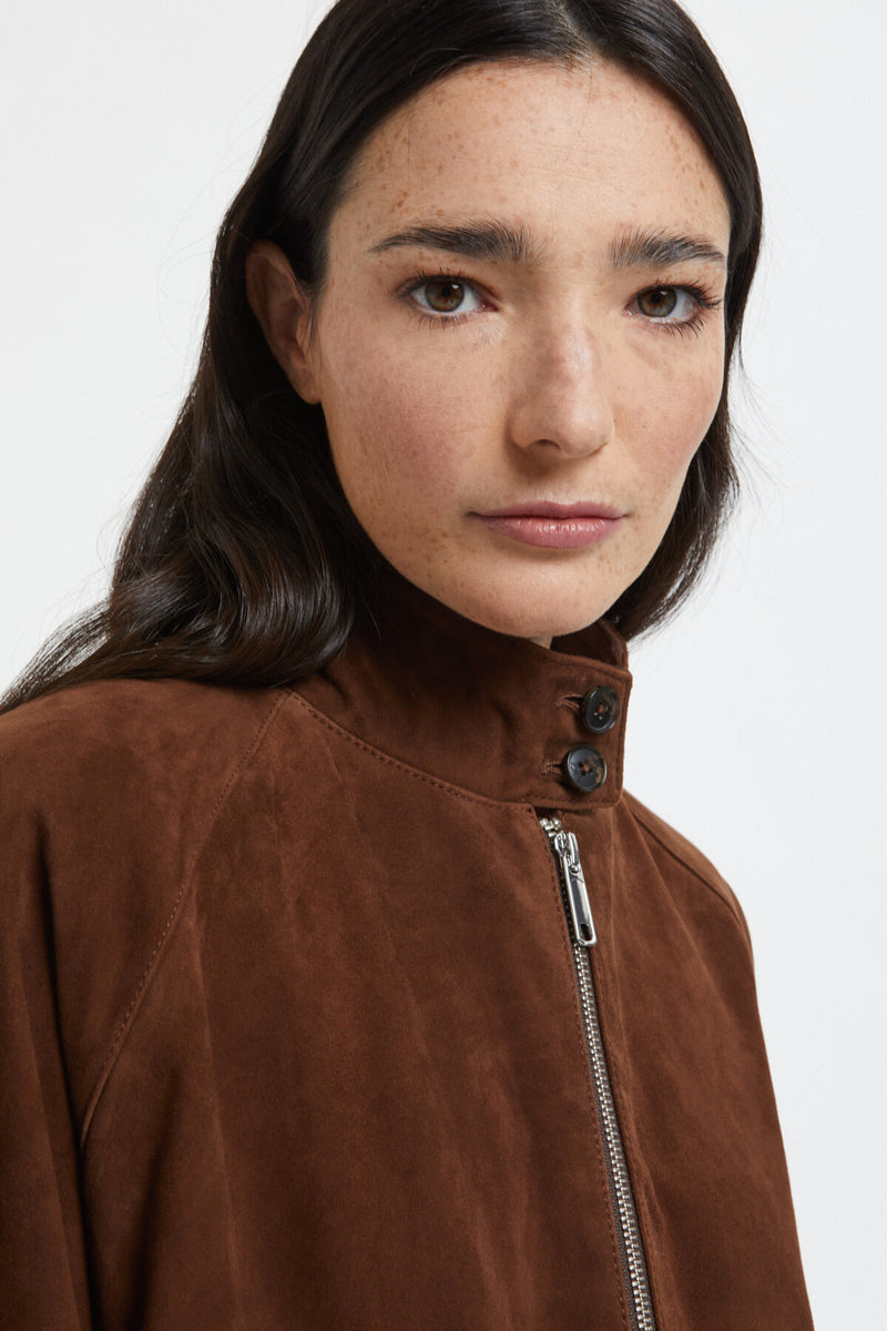 G9 Suede Woman