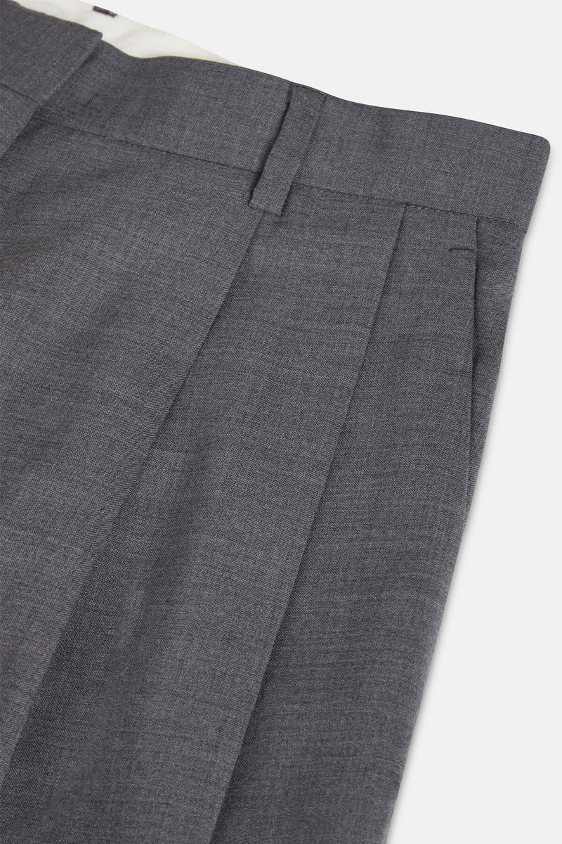 Pantaloni tapered ampi