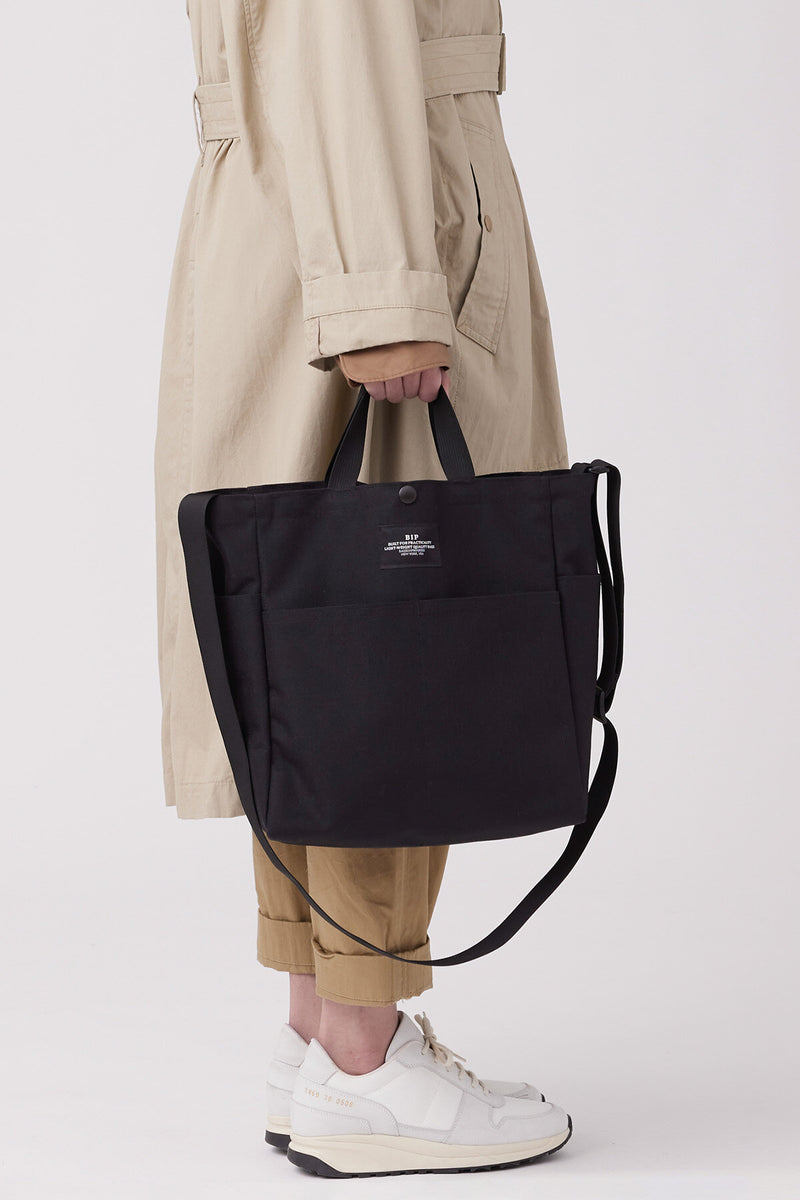 Multi-Pocket Bag Medium Black Nylon Canvas