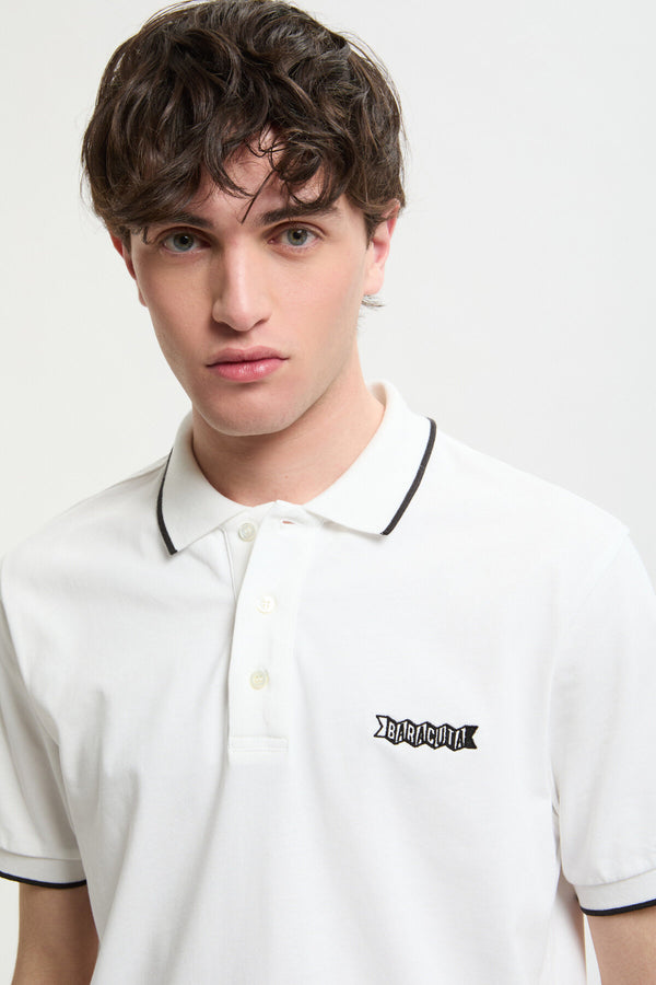 Polo con logo