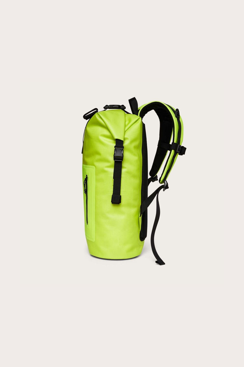 DRY BACKPACK