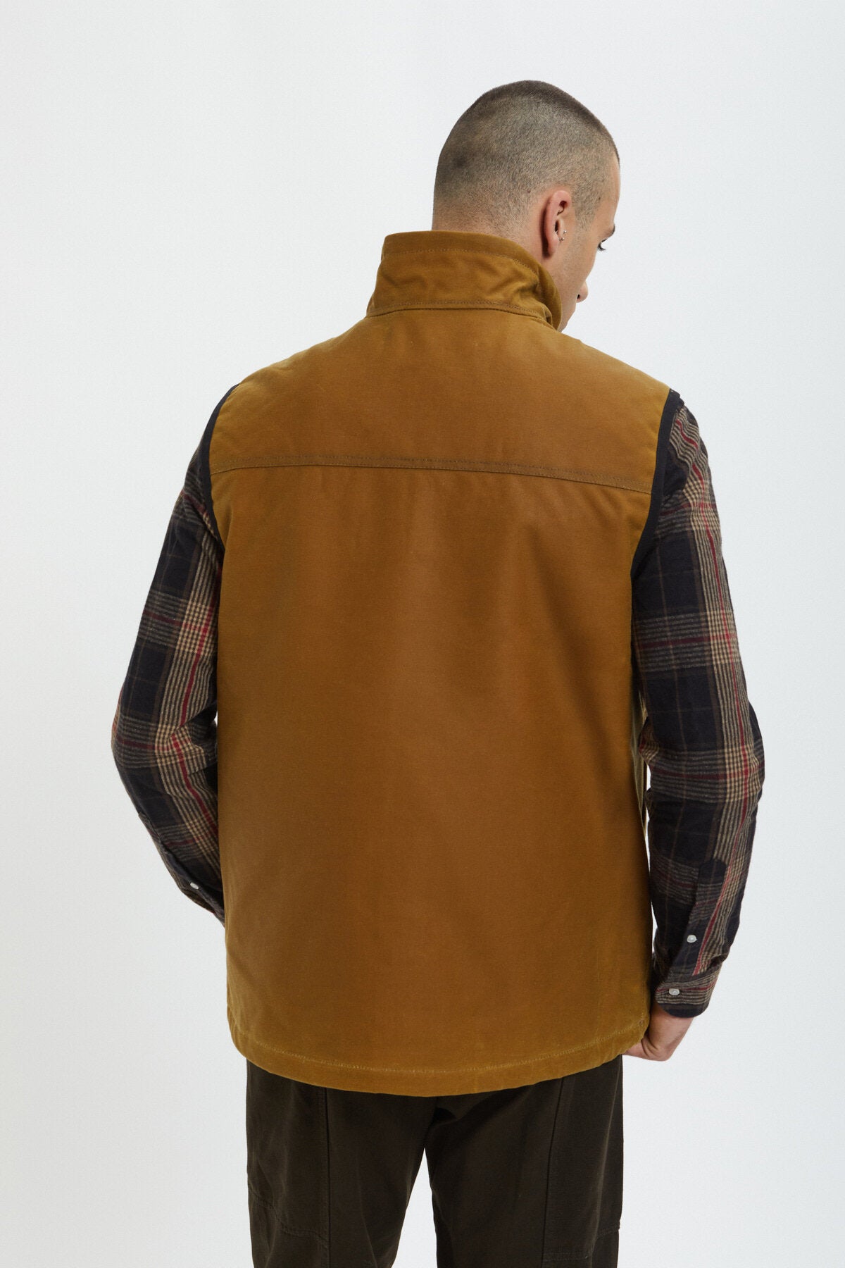 TIN CLOTH PRIMALOFT® VEST Dark tan 2 by Filson Man | Men | WP Store