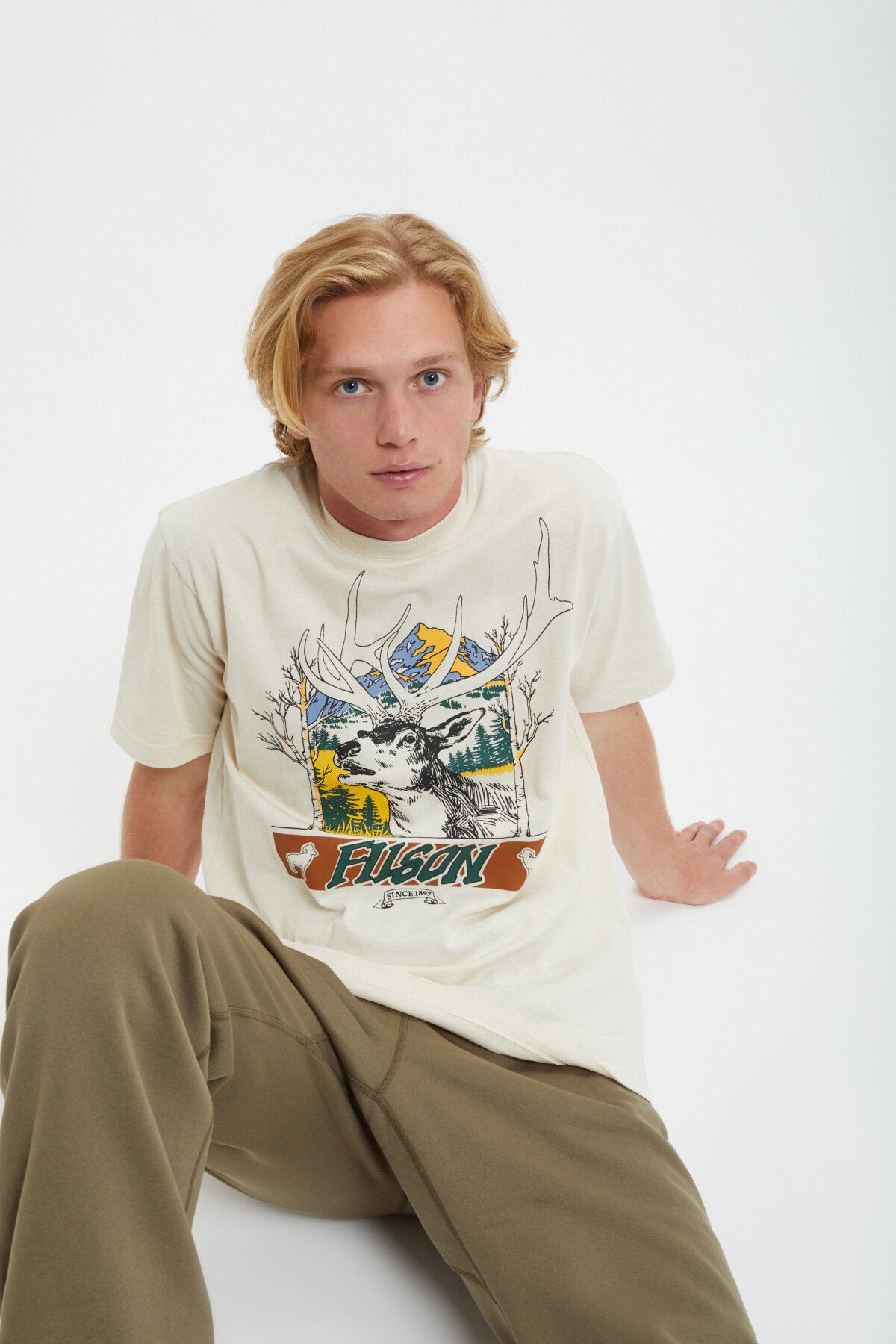FRONTIER GRAPHIC T-SHIRT Birch / elk mountain by Filson Man