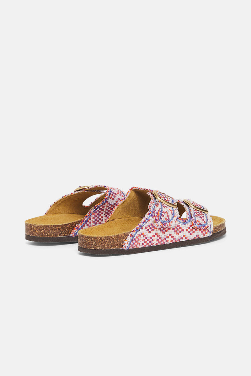 Hand-embroidered Gemelle Sandals
