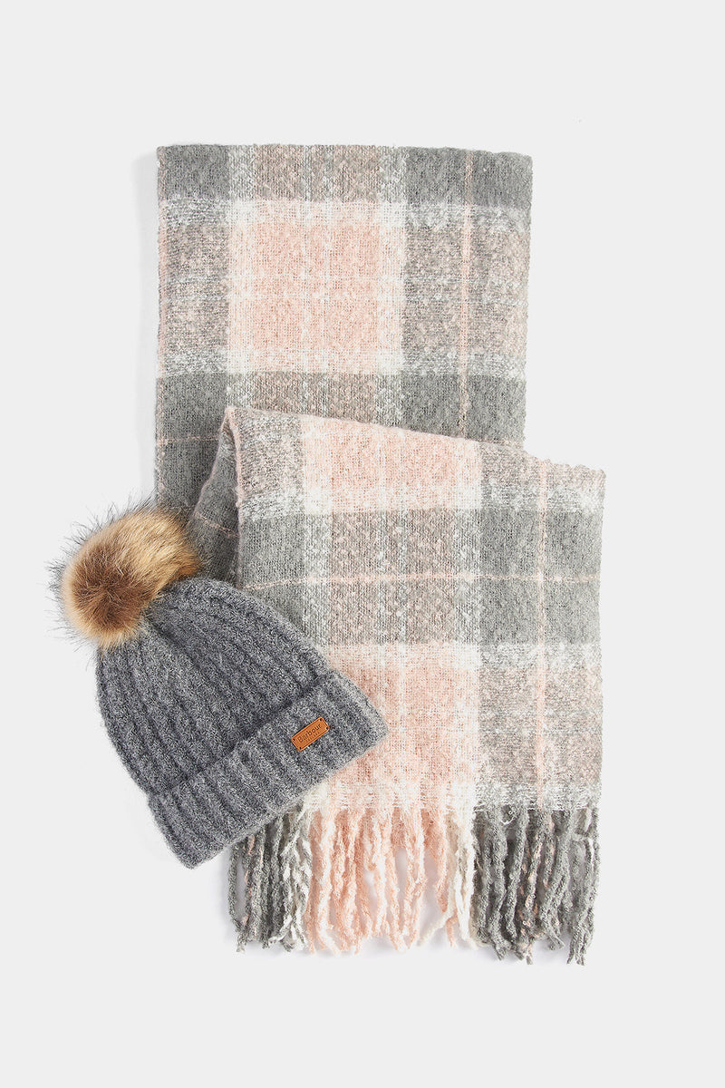 Saltburn Beanie And Tartan Scarf Gift Set