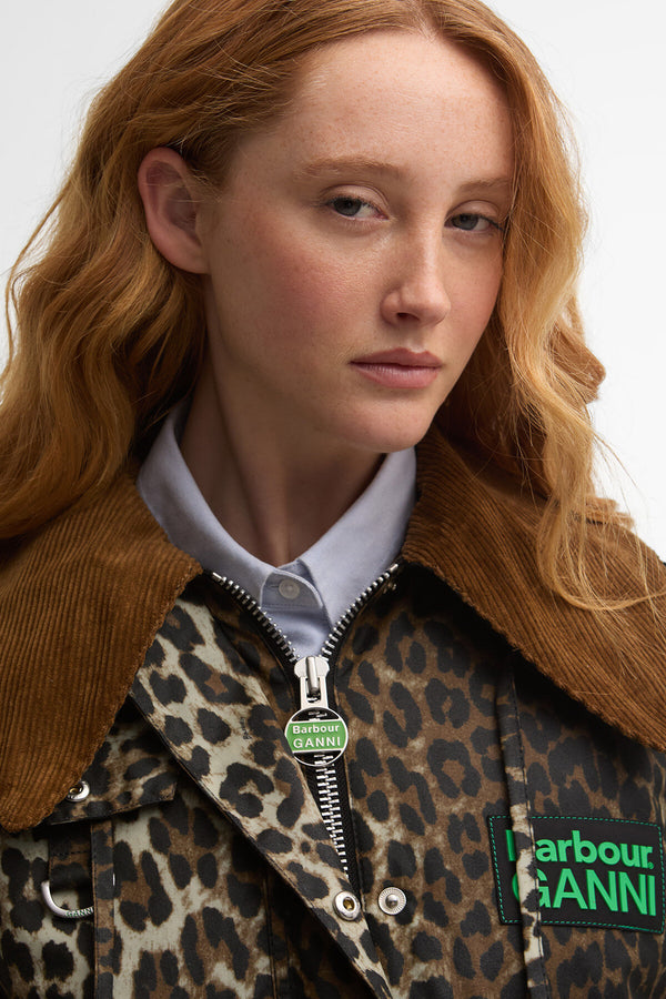 Giacca a vento cerata con stampa leopardata Barbour x GANNI