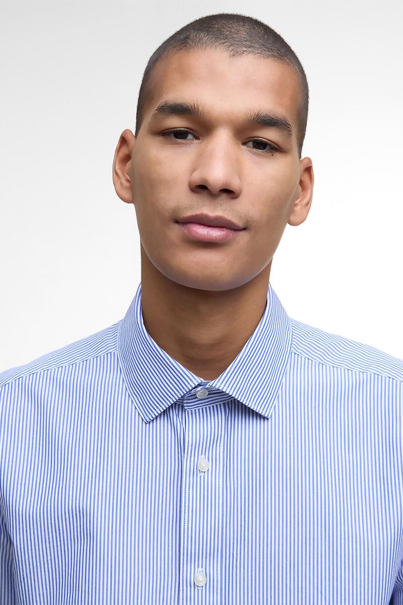 Camicia Graham leggermente aderente con motivo a righe