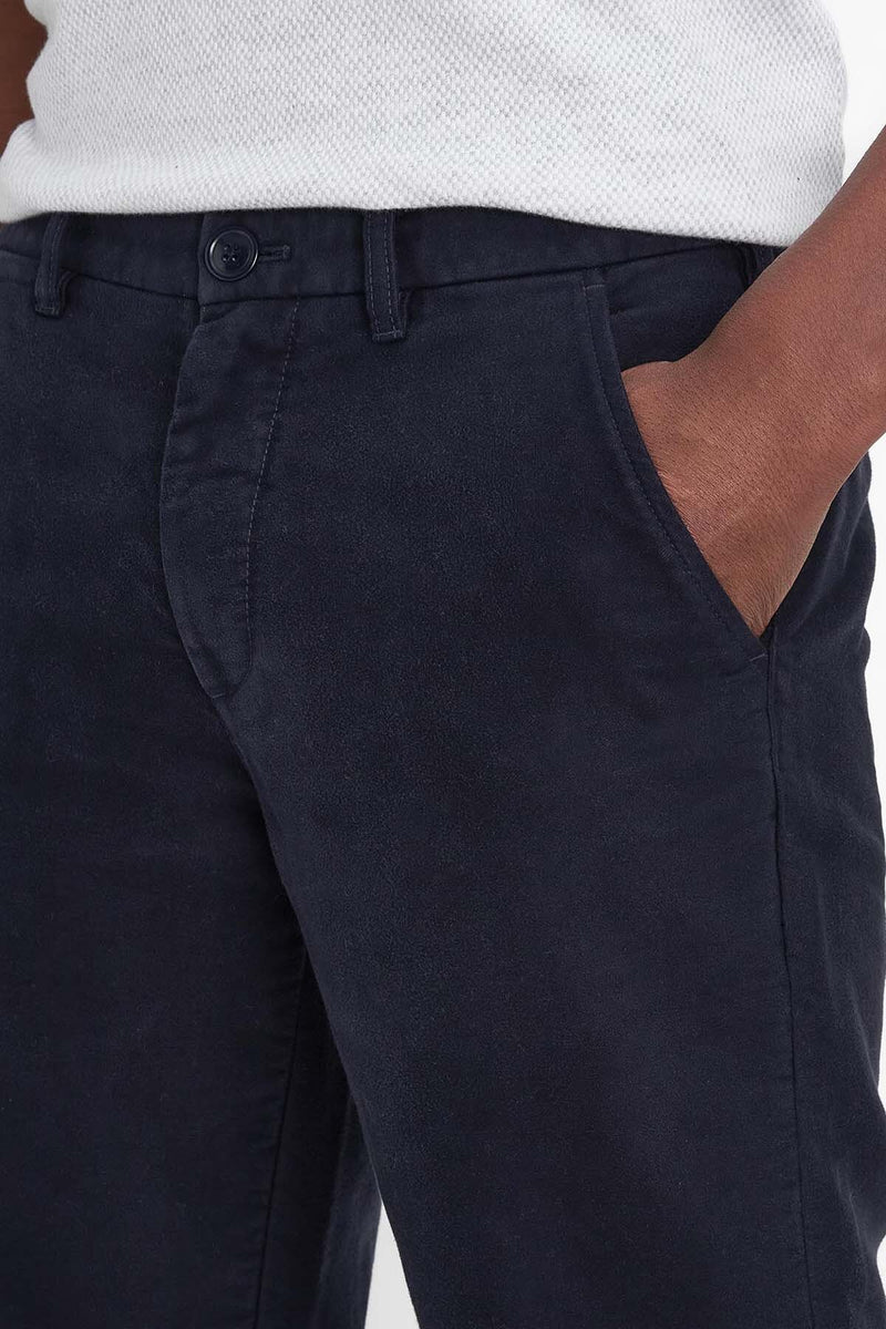 Pantaloni leggermente aderenti in fustagno