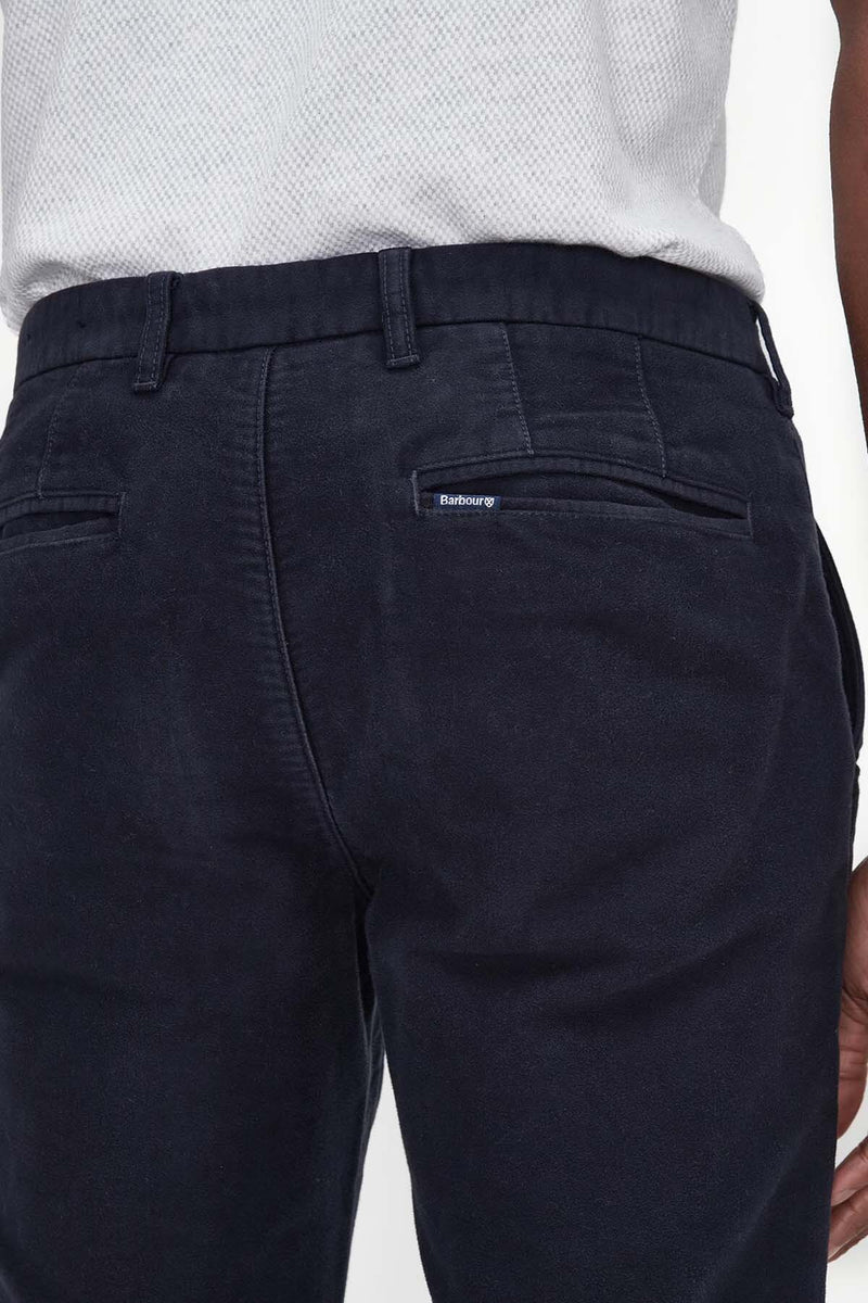 Pantaloni leggermente aderenti in fustagno
