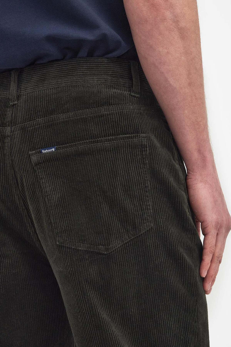 Pantaloni in velluto stretch a coste sottili dalla vestibilità regular 