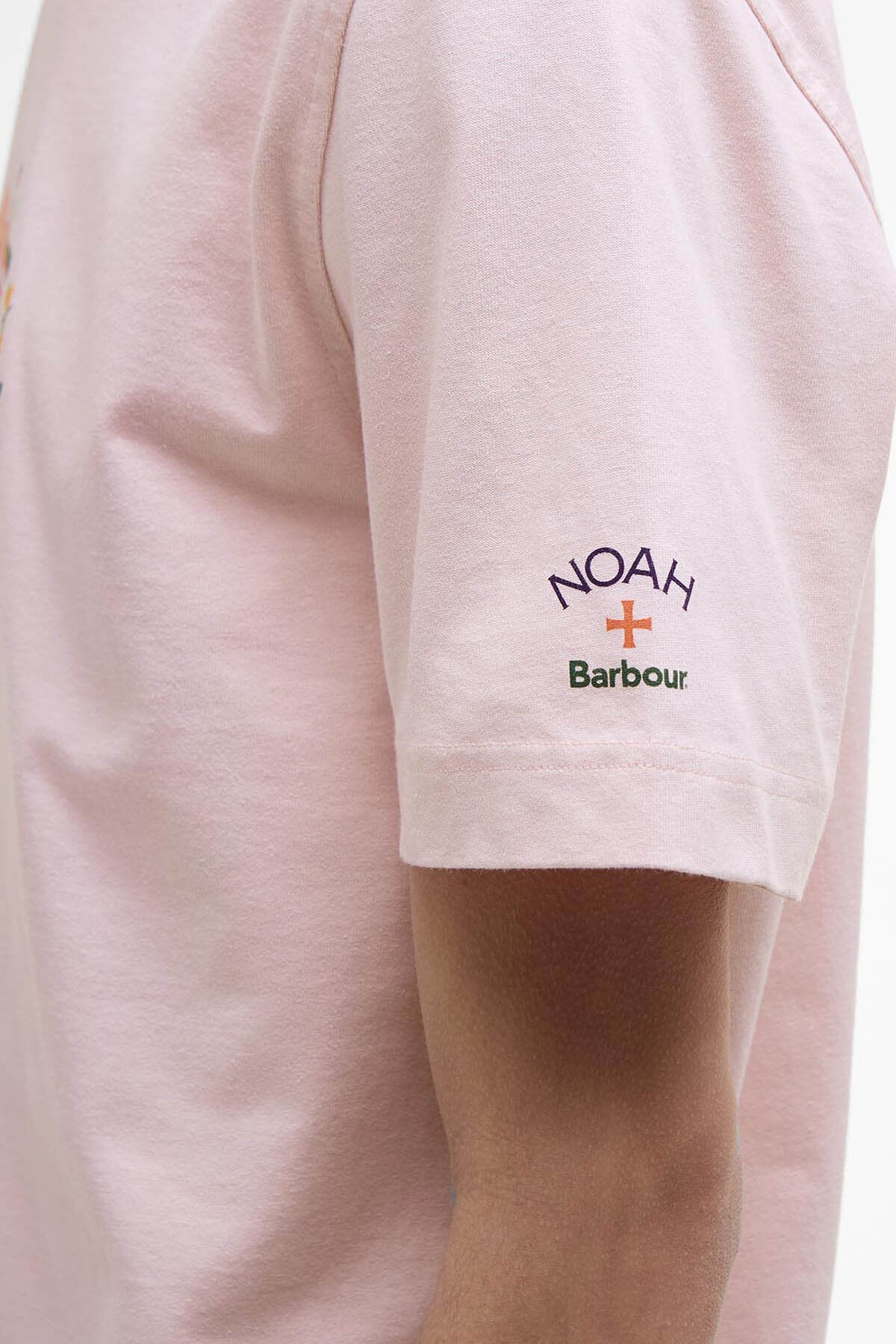NOAH Tシャツ Lサイズ ピンク Barbour x NOAH Floral T-Shirt Chalk pink by Barbour | Men | WP Store