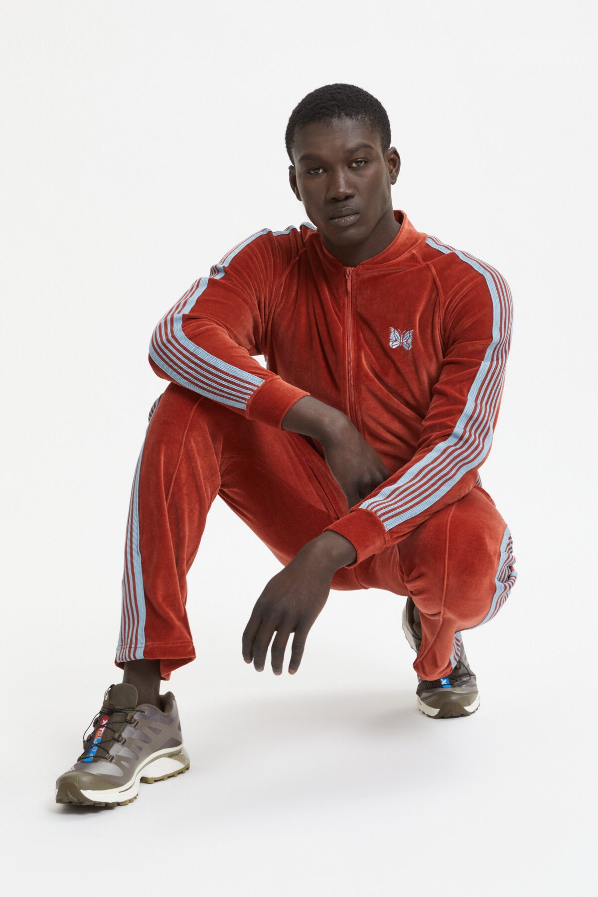 【BRICK】VELOUR FLARE TRACK PANTS BRICK】VELOUR FLARE TRACK PANTS