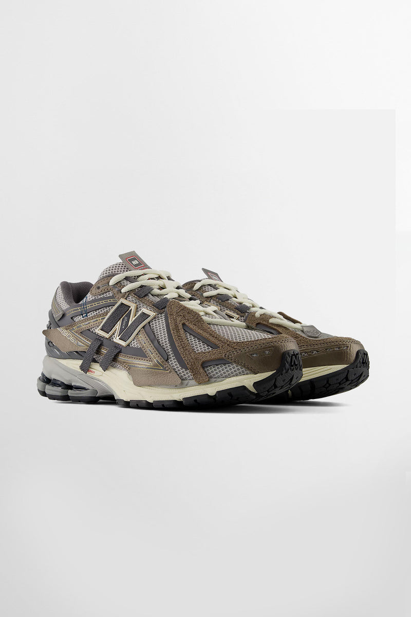 1906 Thunder brown slate by New Balance | Unisex | WP Store