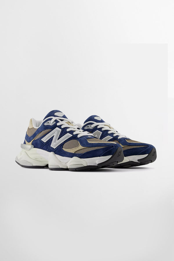 9060 Shoes