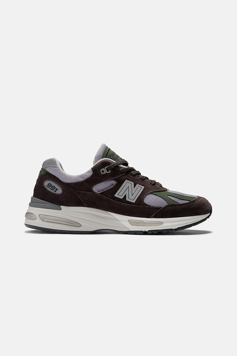 Sneakers Made in UK 991V2
