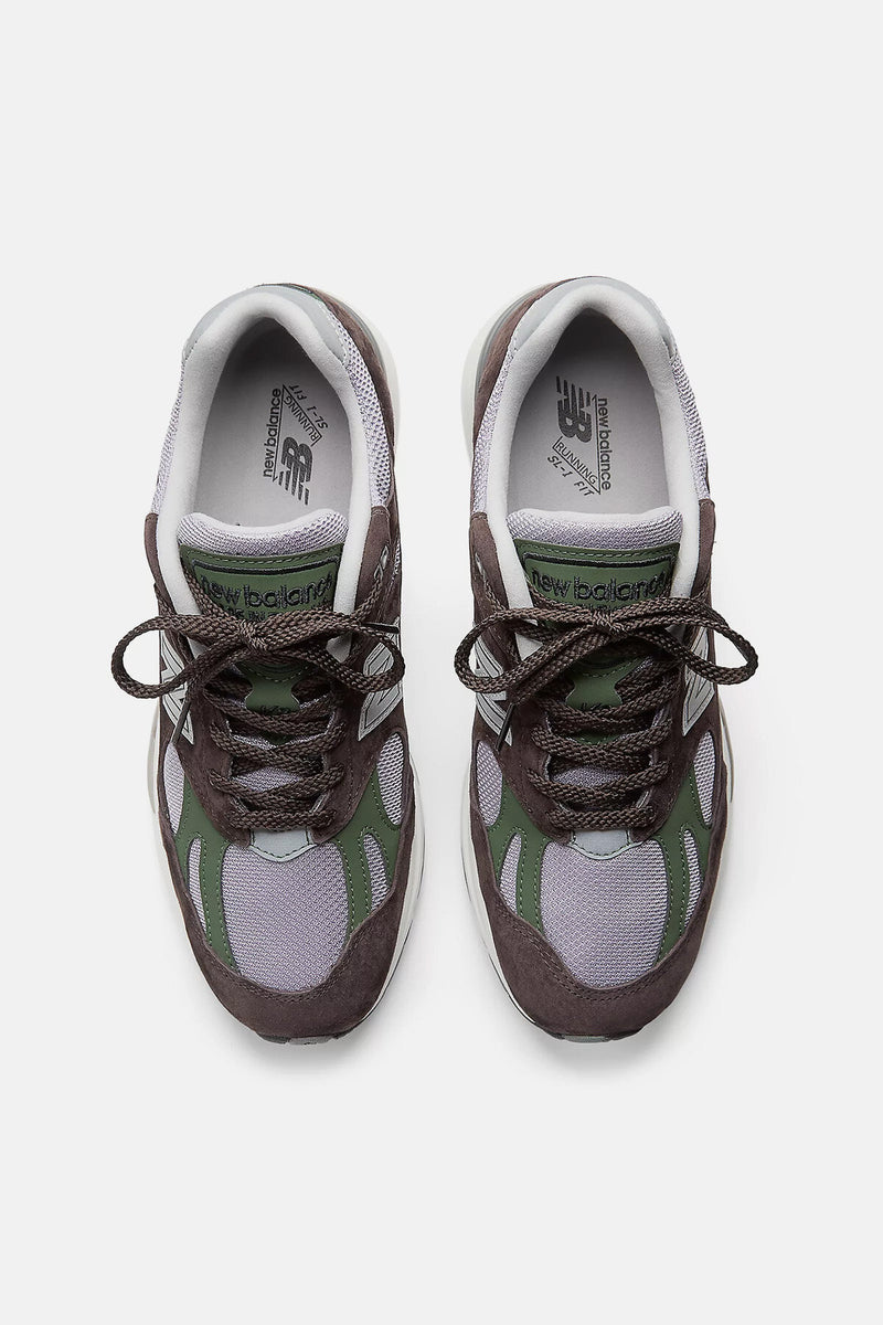 Sneakers Made in UK 991V2