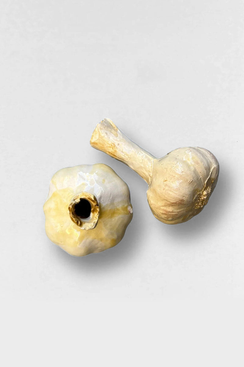 Replica in ceramica smaltata all'aglio