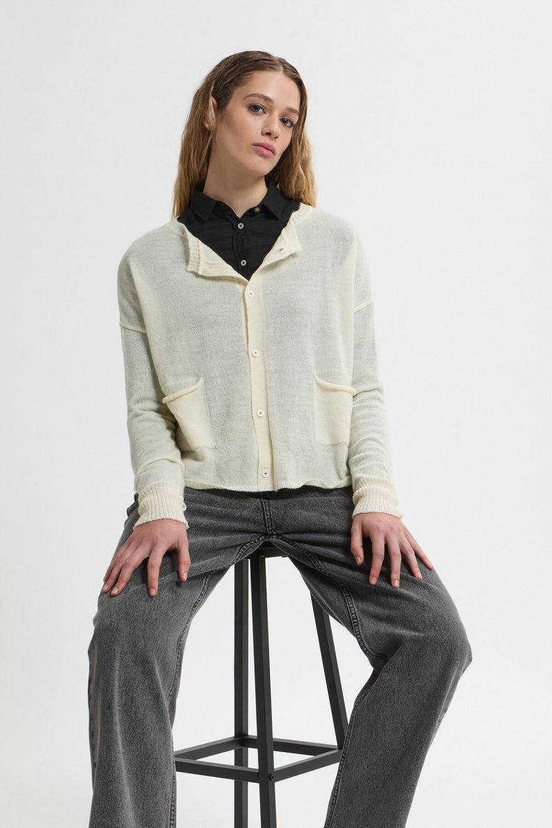 Cardigan R-Neck Light Jaw