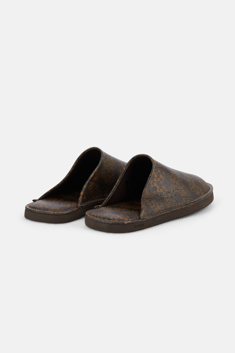 Brown PVC slippers