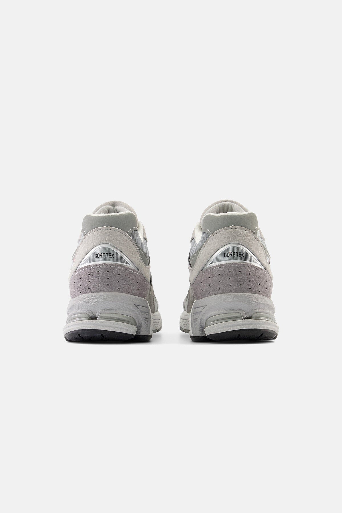 Sneakers 2002R Concrete by New Balance | Unisex | WP Store
