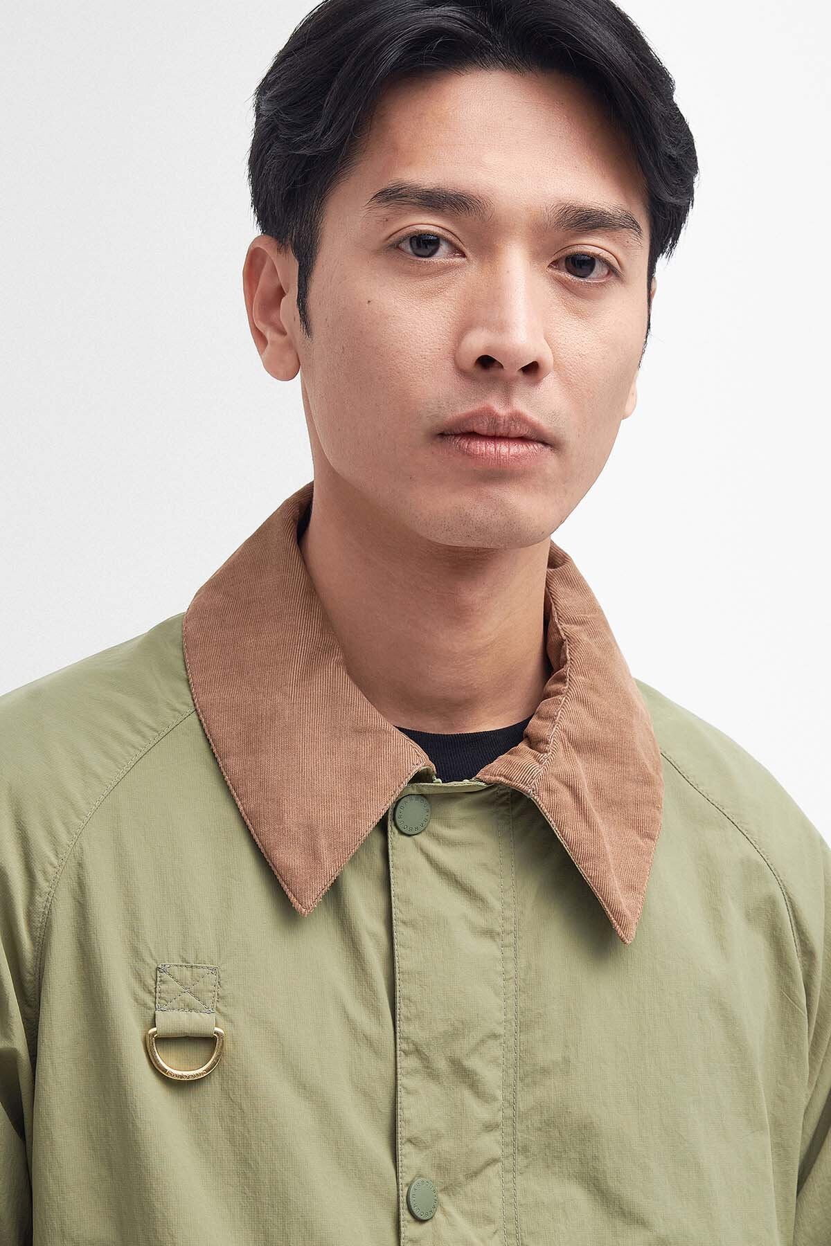 Oversized Spey Showerproof Jacket Bleached olive by Barbour