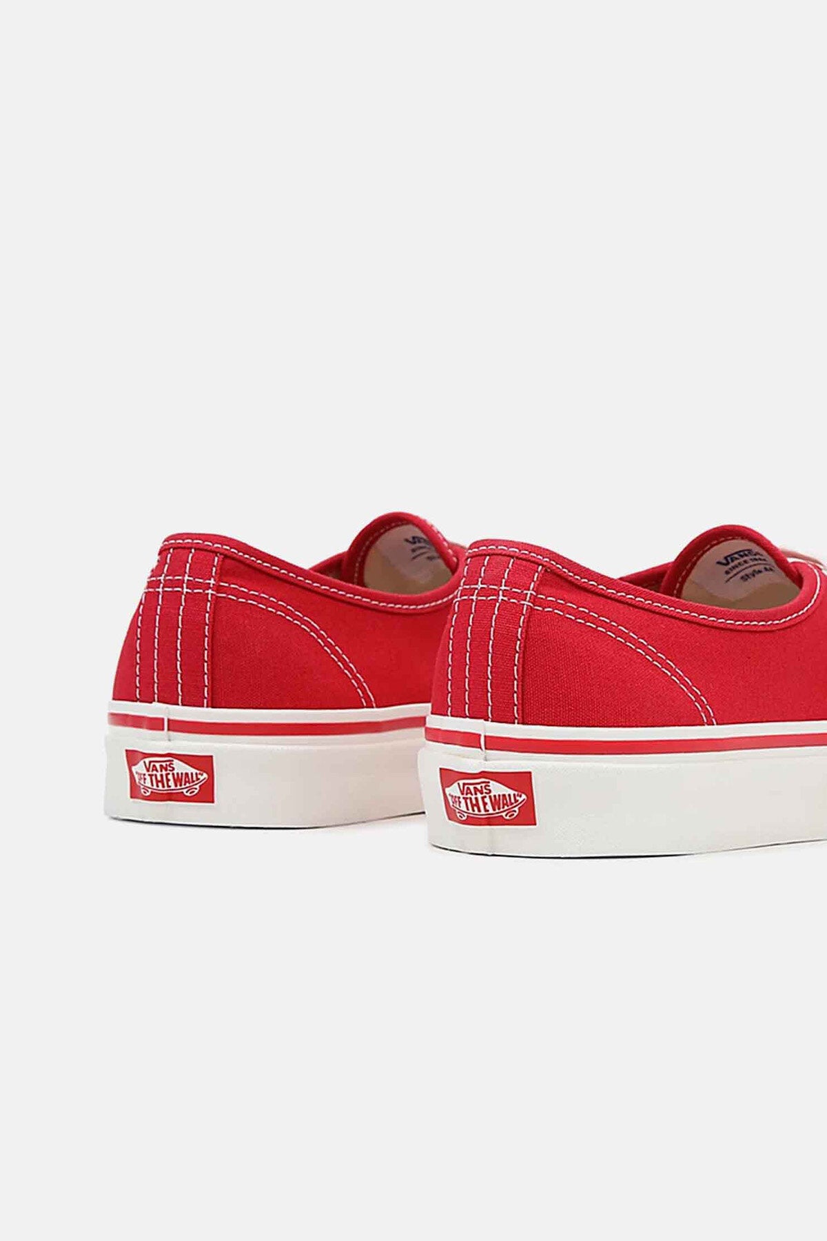 UA Authentic 44 Deck DX Red by Vans Unisex WP Store